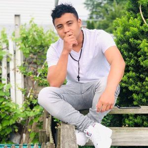 Meet your Posher, Fernando